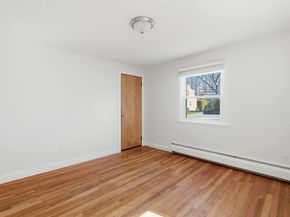 11 Cannon Rock Rd, Lynn MA 01904