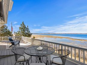 3 Marsh St, Newburyport MA 01950