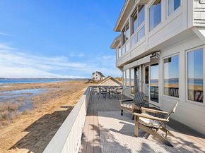 3 Marsh St, Newburyport MA 01950