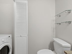68 South Quinsigamond Avenue 4, Shrewsbury MA 01545