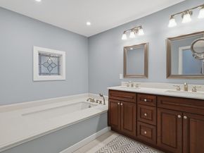 68 South Quinsigamond Avenue 4, Shrewsbury MA 01545