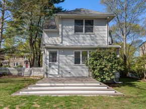 156 Waverly Street, Arlington MA 02476