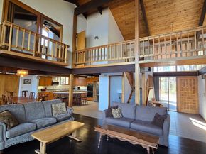 74 Perry, Athol MA 01331