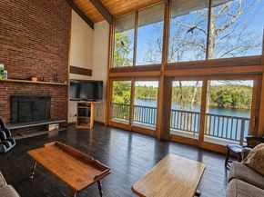 74 Perry, Athol MA 01331