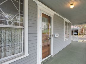 14 Circuit Ave E, Worcester MA 01603