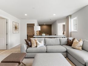 8 Weathervane Drive 19, Walpole MA 02081