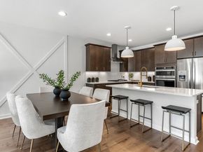 8 Weathervane Drive 19, Walpole MA 02081