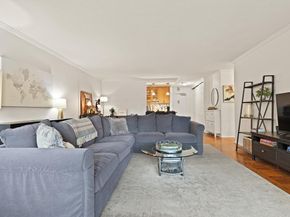9 Hawthorne Place 2J, Boston MA 02114
