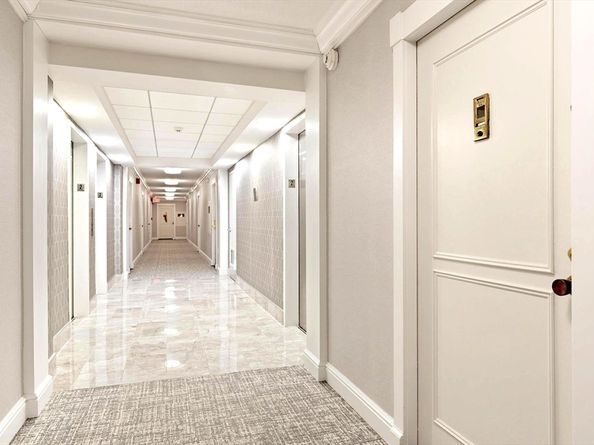 9 Hawthorne Place 2J, Boston MA 02114