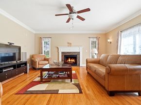 19 Crimson Dr, Shrewsbury MA 01545