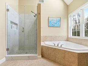 19 Crimson Dr, Shrewsbury MA 01545