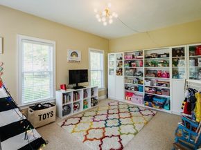 493 Taylor Rd, Stow MA 01775