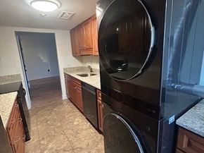 51 Melrose St 4D, Melrose MA 02176