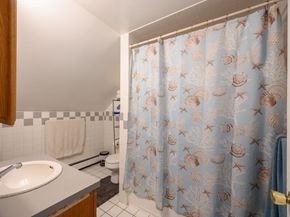 91 Garfield St, Quincy MA 02169