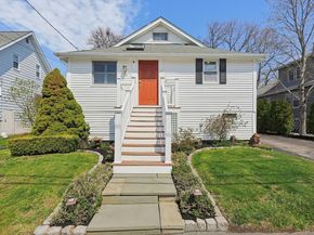 16 Coolidge Ave, Braintree MA 02184