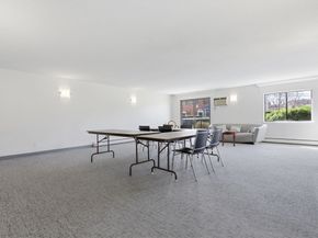 164 Galen St 15, Watertown MA 02472