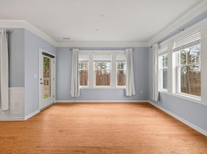2 Francis Dr 107, Andover MA 01810
