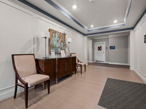 2 Francis Dr 107, Andover MA 01810