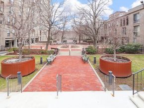 33 Pond Ave 524, Brookline MA 02445