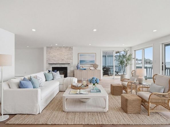 75 Castle Rd, Nahant MA 01908