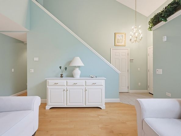 11 Weatherstone Dr 11, Worcester MA 01604