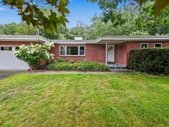 197 River Road, Andover MA 01810