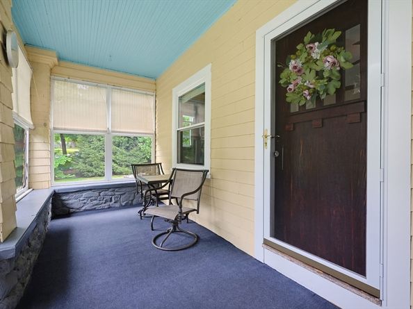 733 Pleasant St, Marlborough MA 01752