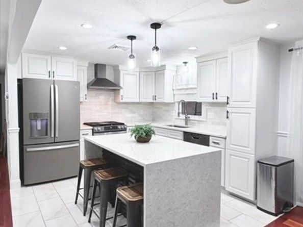 15 Sycamore Street, Millbury MA 01527