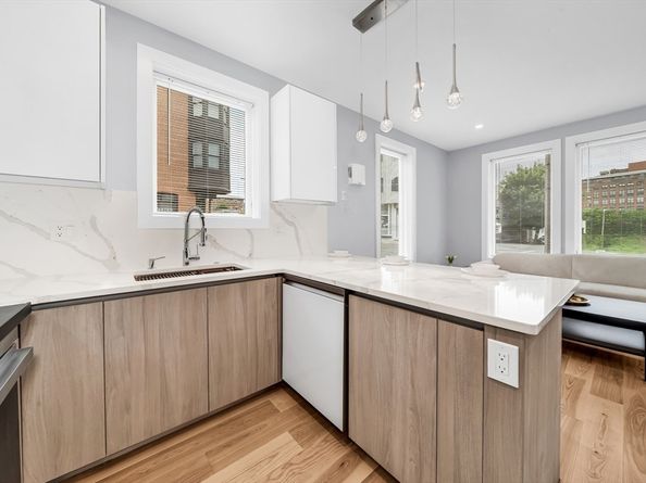 181 Maverick Street 1, Boston MA 02128