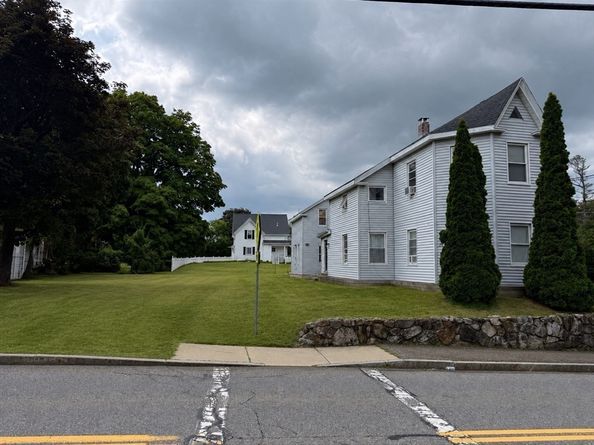 58 Stevens St, Marlborough MA 01752