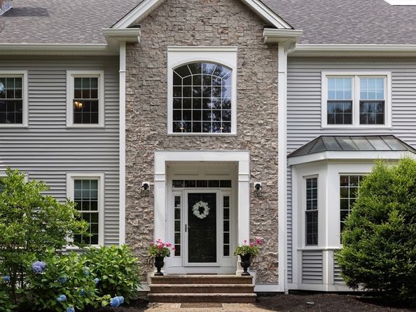 239 Country Club Way, Kingston MA 02364