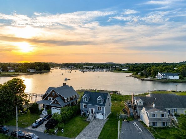 59 Riverview Ave, Danvers MA 01923