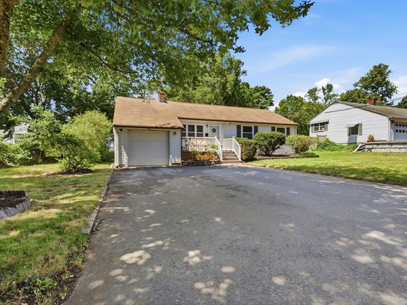 542 Trapelo Rd, Waltham MA 02452