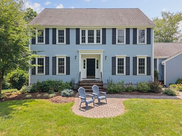 85 York St, Canton MA 02021