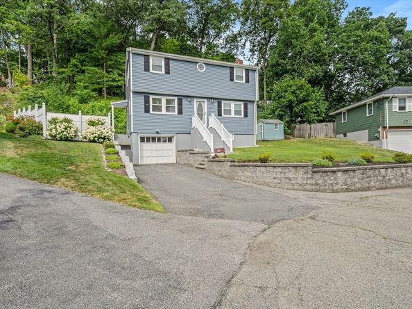 17 Dale Cir., Waltham MA 02451