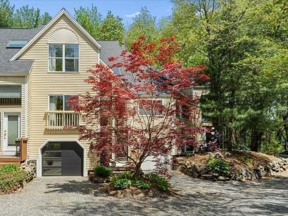 8 Deer Path 8, Hudson MA 01749