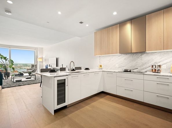 240 Devonshire Street 5103, Boston MA 02110