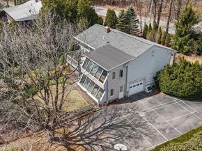 52 South Rd, Holden MA 01520