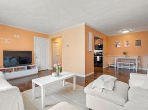 295 Main Street 16, Reading MA 01867
