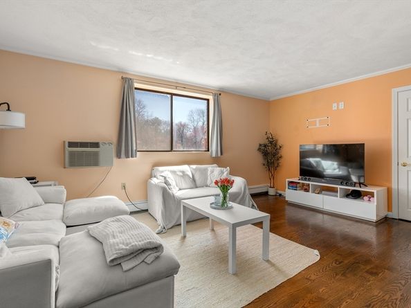295 Main Street 16, Reading MA 01867