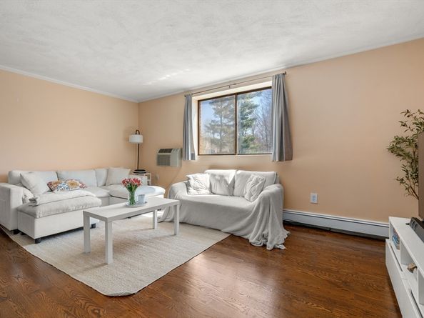 295 Main Street 16, Reading MA 01867