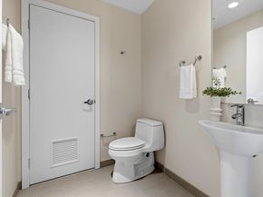 110 Stuart St 18H, Boston MA 02116