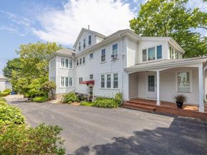 390 Weld St 2, Boston MA 02132