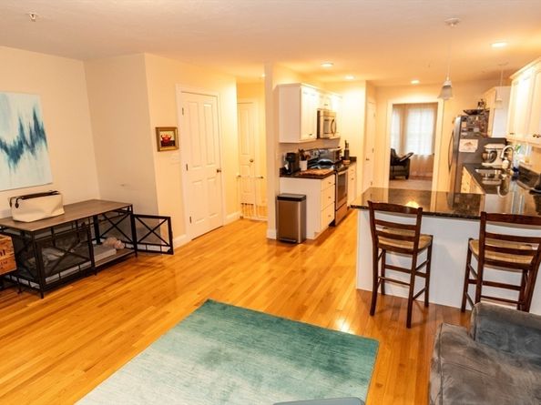101 Washington St 4, East Bridgewater MA 02333