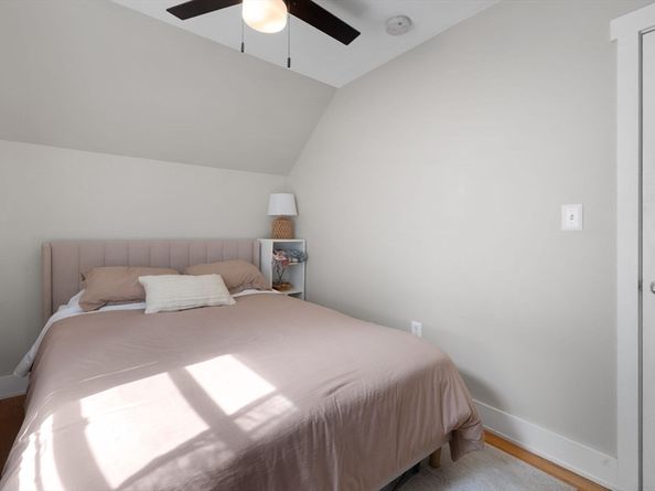 24 Minot St, Reading MA 01867