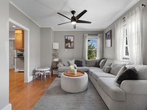 24 Minot St, Reading MA 01867