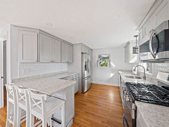 101 Babcock St, Quincy MA 02169