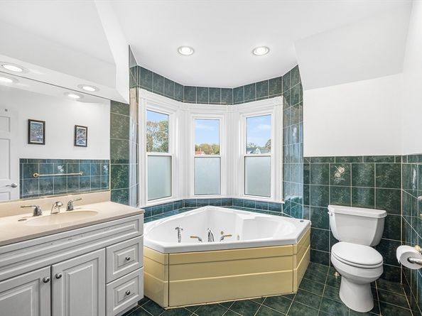 58 Summer St, Melrose MA 02176