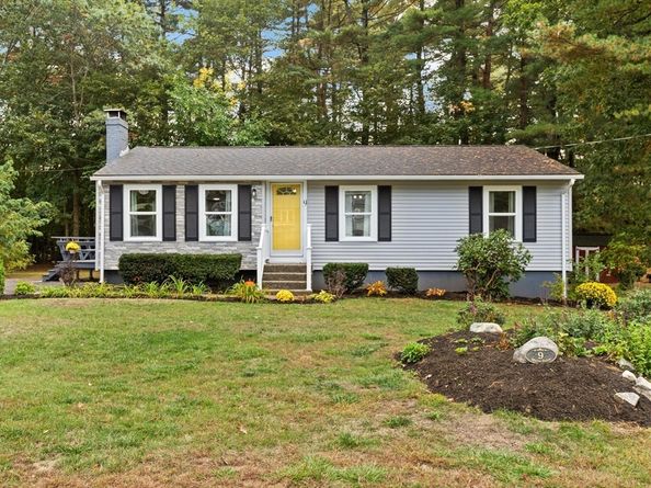 9 Marie Drive, Wilmington MA 01887