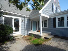 12 Mitchell Grant Way 12, Bedford MA 01730